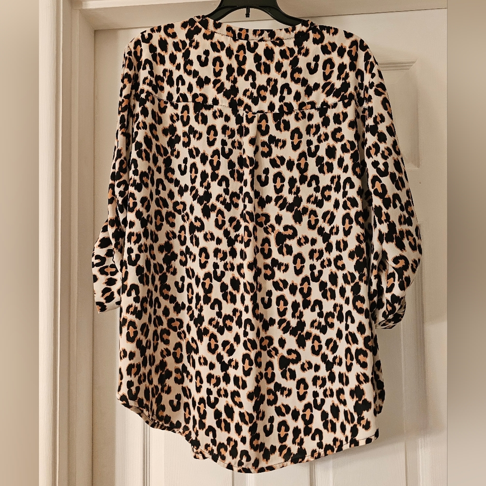 Leopard Print Blouse - Picture 7 of 7